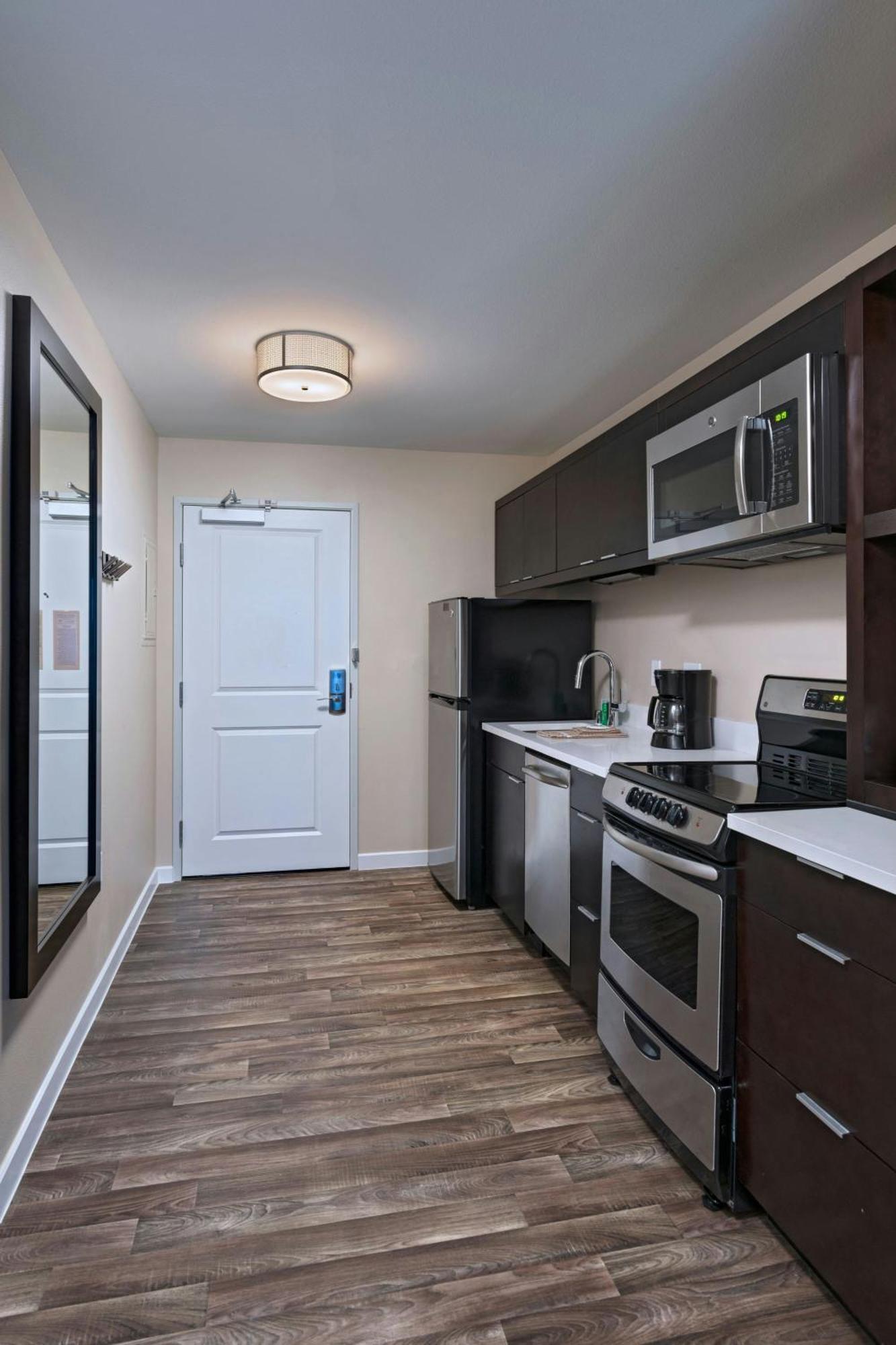 Towneplace Suites By Marriott Tacoma Lakewood Ngoại thất bức ảnh