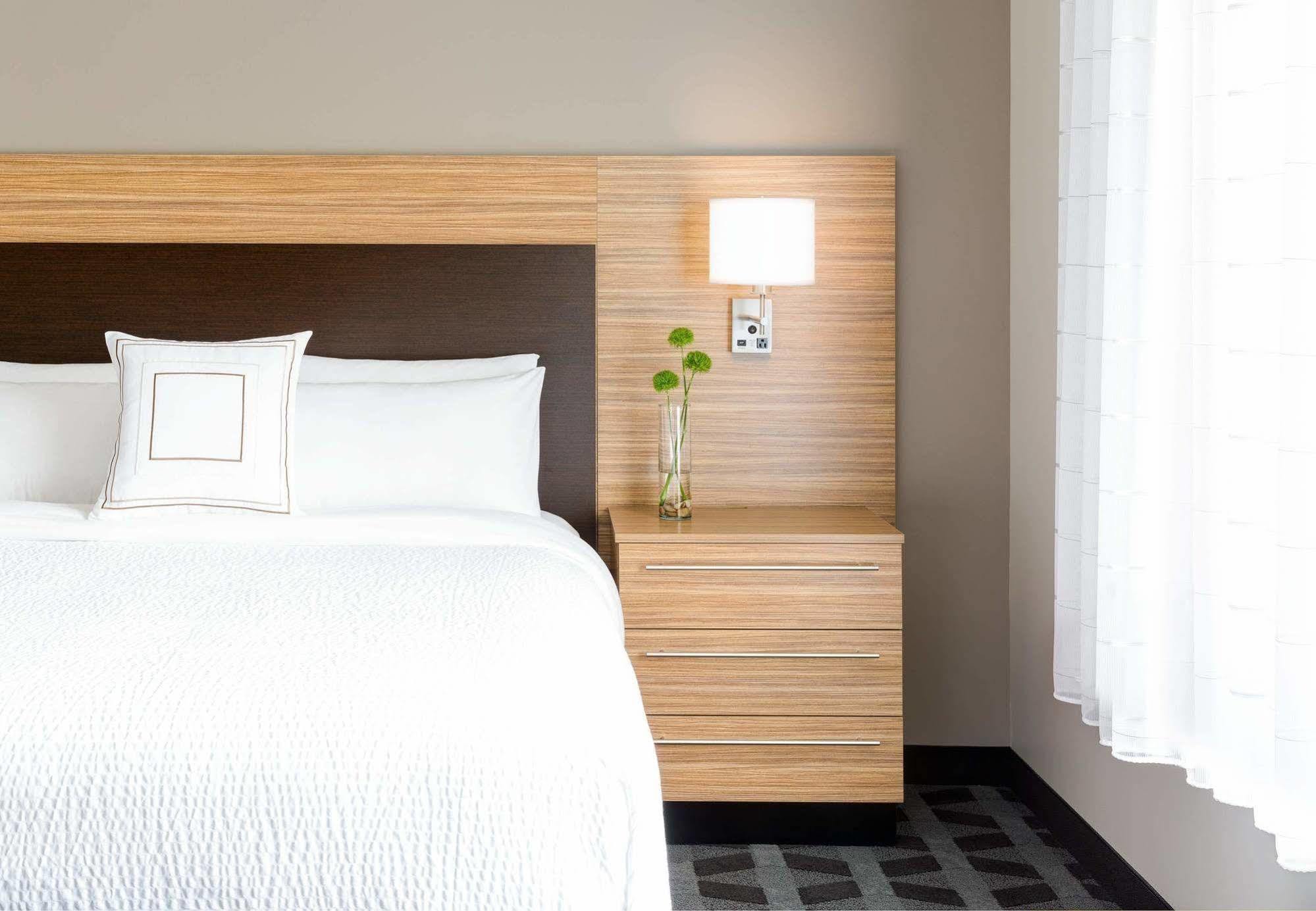 Towneplace Suites By Marriott Tacoma Lakewood Ngoại thất bức ảnh